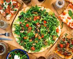 Yummy Mega Pizza