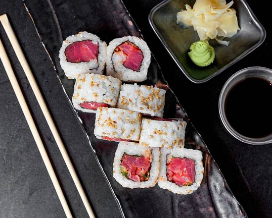 Order Spicy Tuna Roll food online from Sushiato store, Miami on bringmethat.com