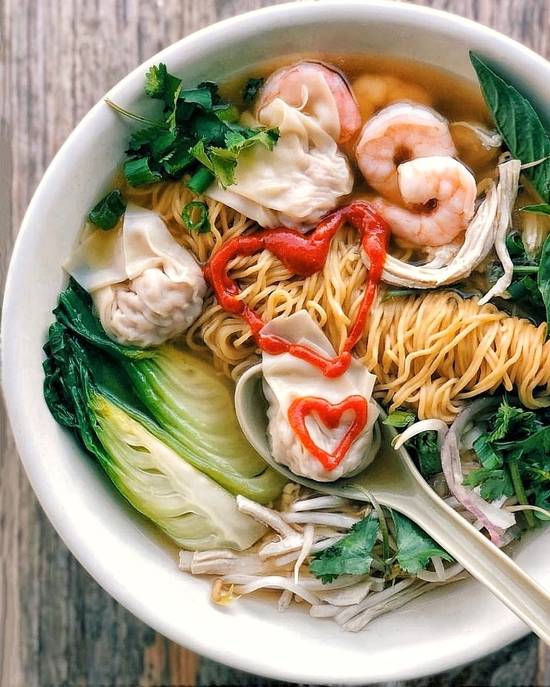 Order Wonton Special (403) food online from PhoNatic Vietnamese Restaurant store, Austin on bringmethat.com