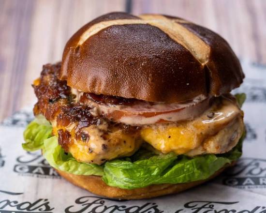 Order Chipotle Chicken Sandwich food online from Ford Garage store, Cape Coral on bringmethat.com