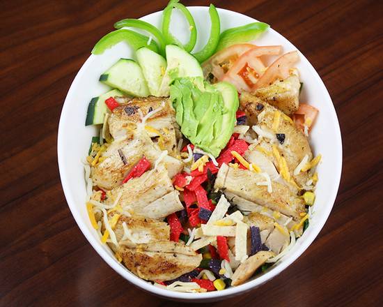 Order Santa Fe Chicken Salad food online from Garduńos store, El Monte on bringmethat.com