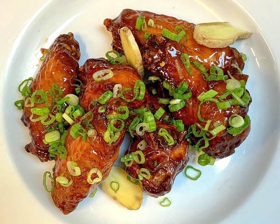 Order Chinese Garlic Wings food online from Foodhaul store, Elk Grove Village on bringmethat.com