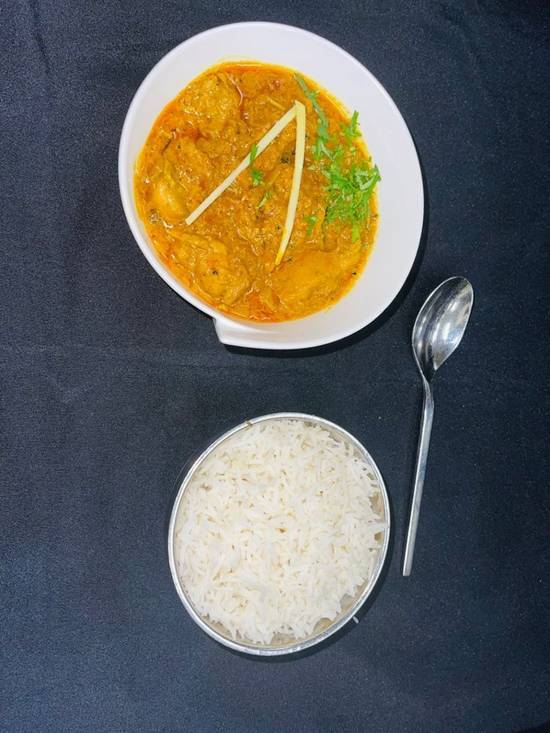 Order Chicken Madras food online from Tabla Indian Cuisine store, Orlando on bringmethat.com