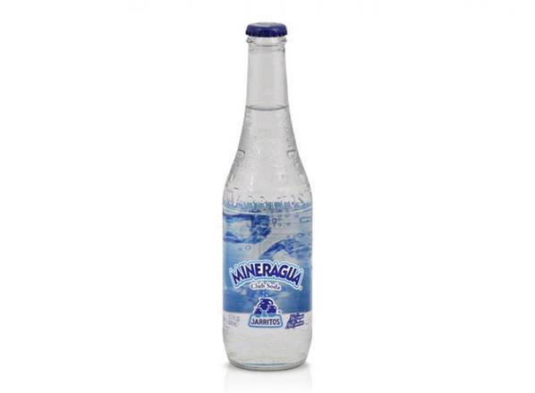 Order Topo Chico Sparkling Water  food online from Taquiza store, Miami Beach on bringmethat.com