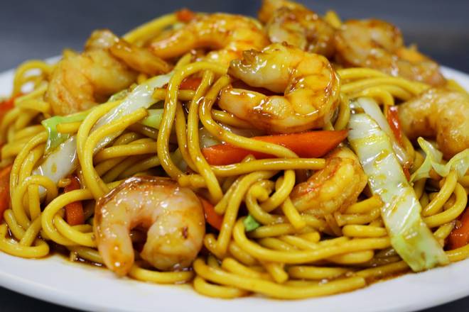 Order L4. Shrimp Lo Mein food online from Captain King's Seafood City store, Memphis on bringmethat.com