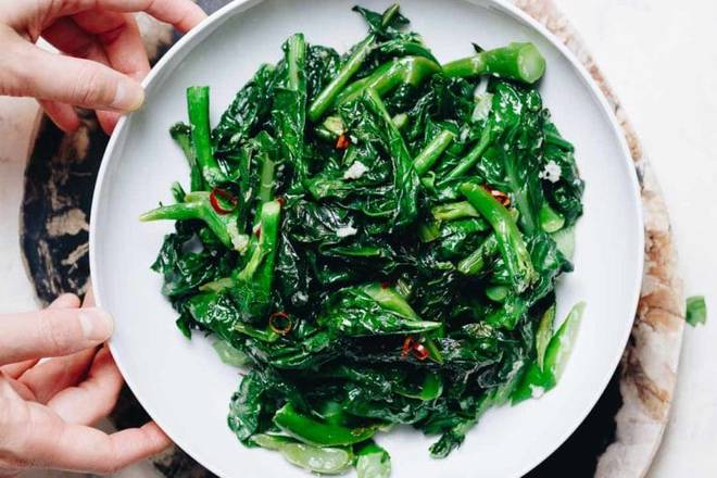 Order Chinese Broccoli with Garlic food online from Hong Kong Alleys Kitchen store, Union Park on bringmethat.com