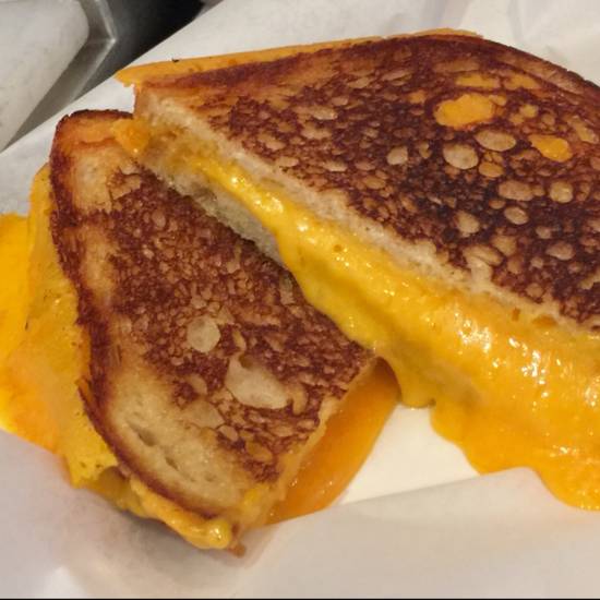 Order Grilled Cheese Sandwich food online from Malibu Kitchen & Gourmet Country Market store, Malibu on bringmethat.com