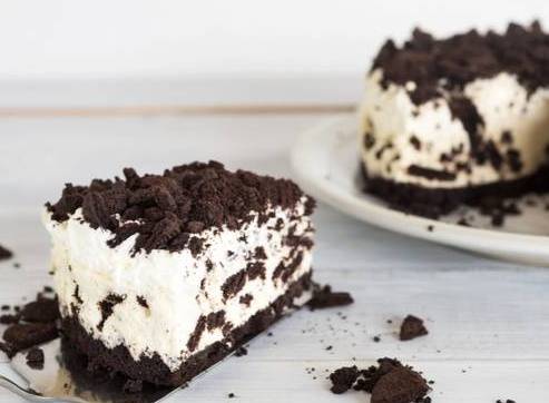 Order Oreo Cheese Cake food online from Midtown Quesadillas Snob store, New Brunswick on bringmethat.com