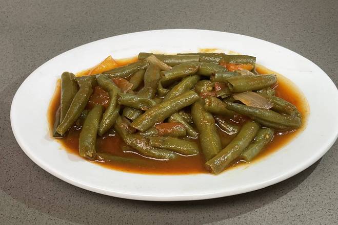 Order Side Sautéed Green Beans food online from Europe Cafe & Grill store, Tenafly on bringmethat.com