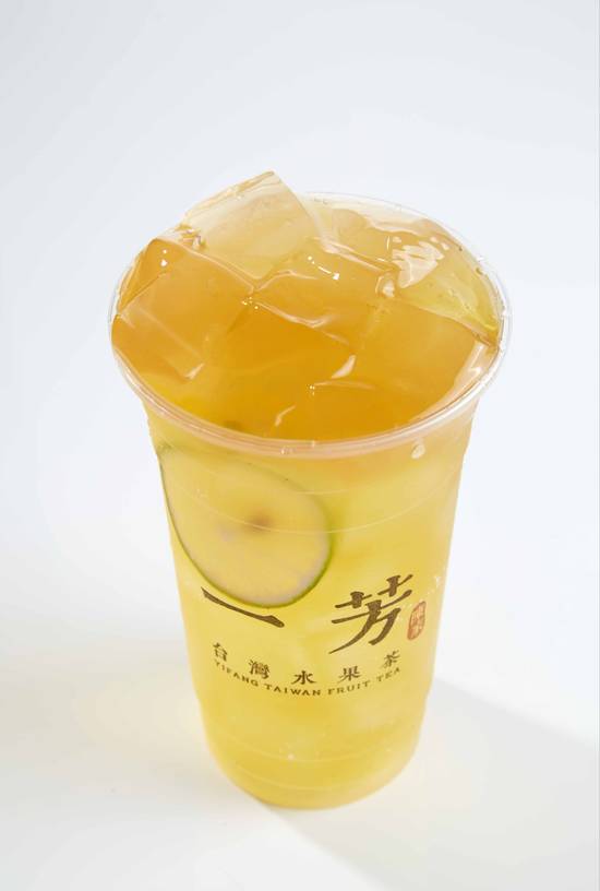 Order Aiyu Jelly Yifang Fruit Tea (L) 愛玉一芳水果茶 food online from Yifang Taiwan Fruit Tea store, San Jose on bringmethat.com