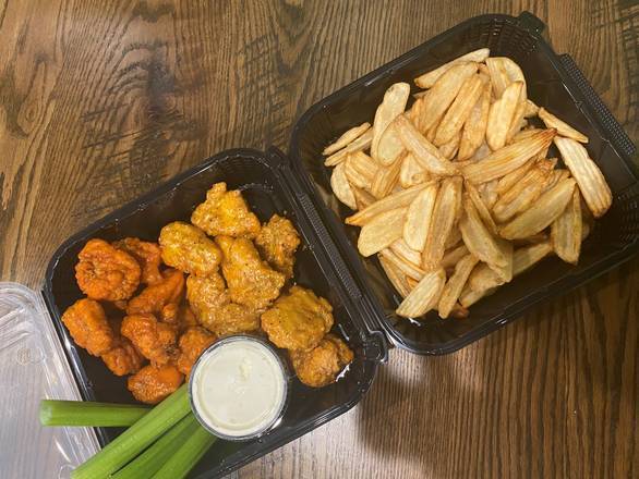 Order 15 Boneless Wings food online from Beef 'O' Brady's store, Columbia on bringmethat.com