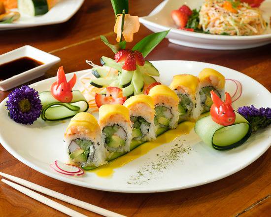 Order Sunshine Roll food online from Yoshimoto Japanese Steakhouse store, Washington Township on bringmethat.com