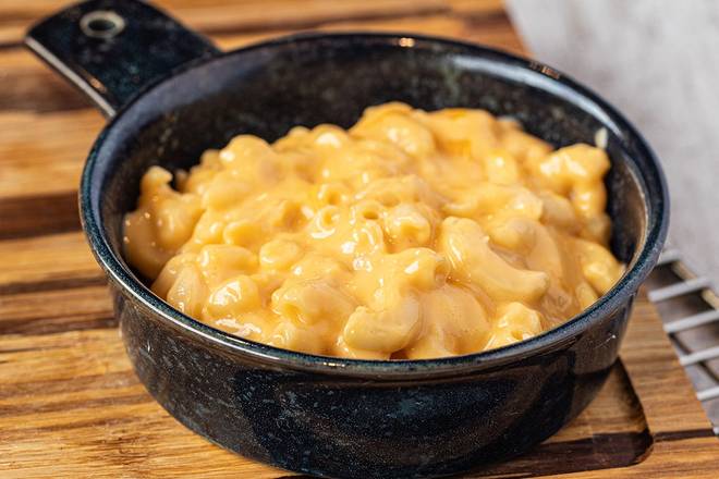 Order Mac & Cheese food online from Ember Smoked Bbq store, Fayetteville on bringmethat.com
