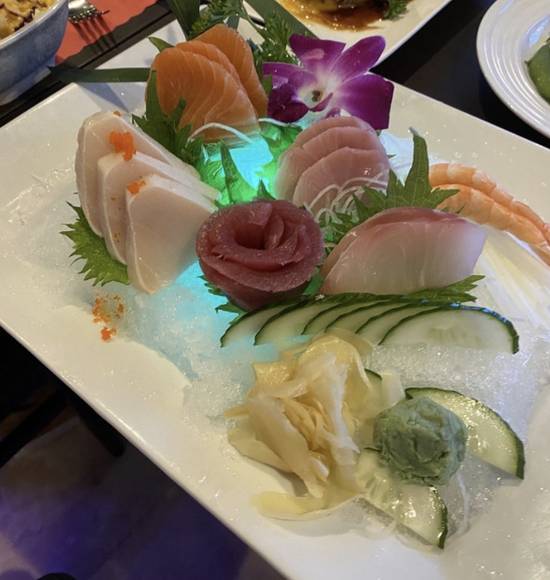 Order B4. Sashimi Deluxe food online from Mizu Sushi and Grill store, Jacksonville on bringmethat.com