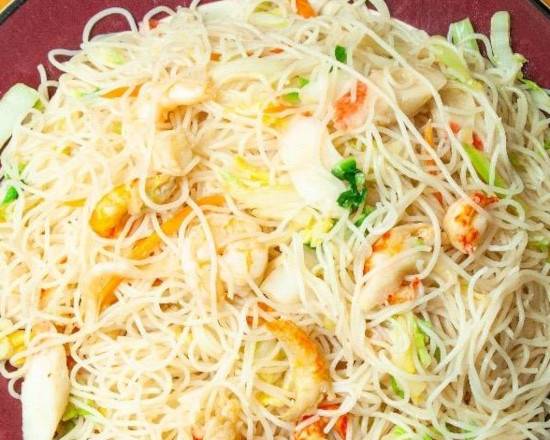 Order Seafood Rice Noodles (Large) food online from China City store, Midlothian on bringmethat.com