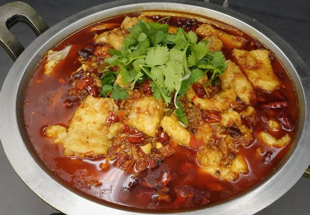 Order C20.Chilli Fish Pond (small) 沸腾鱼 food online from China Chalet store, Florham Park on bringmethat.com