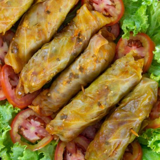 Order Cabbage Rolls with Meat food online from Al Basha Middle Eastern Grocery & Deli store, Miami on bringmethat.com