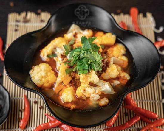 Order Cauliflower 冒花菜 food online from Hibiscus Tree 芙蓉树下 store, City Of Industry on bringmethat.com