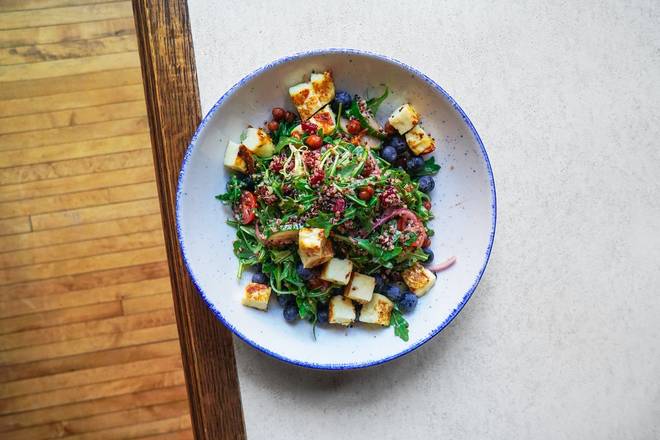 Order Mediterranean Quinoa food online from Centraal Grand Cafe & Tappery store, Milwaukee on bringmethat.com