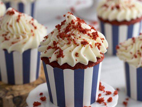 Order Cupcakes in Pretty Cups - 1 Dozen  food online from Lb Cake Stop store, Baldwin Park on bringmethat.com