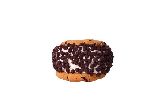 Order Chocolate Chip Cookiewich food online from Twistee Treat store, Pinellas Park on bringmethat.com
