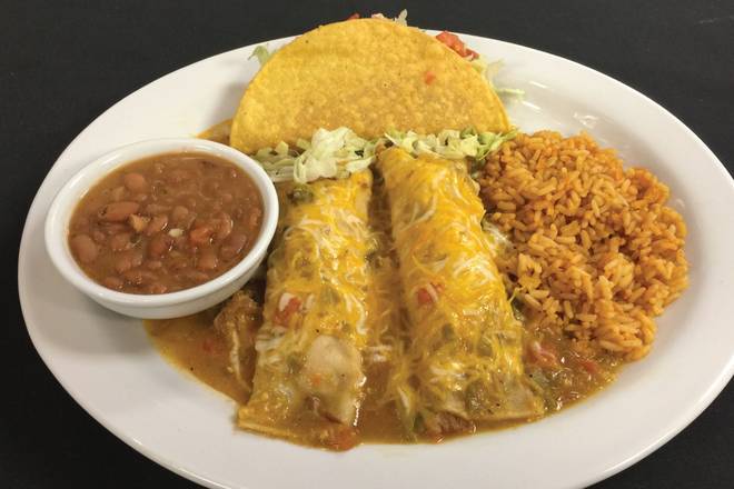 Order Roberto's Platter food online from Hacienda Colorado store, Denver on bringmethat.com