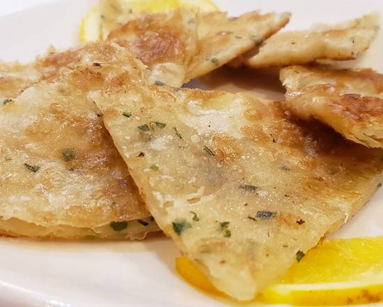 Order Scallion Pancake 葱油饼 food online from Jin Ding Restaurant store, Bryn Mawr on bringmethat.com