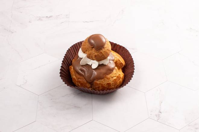 Religieuse au chocolat
