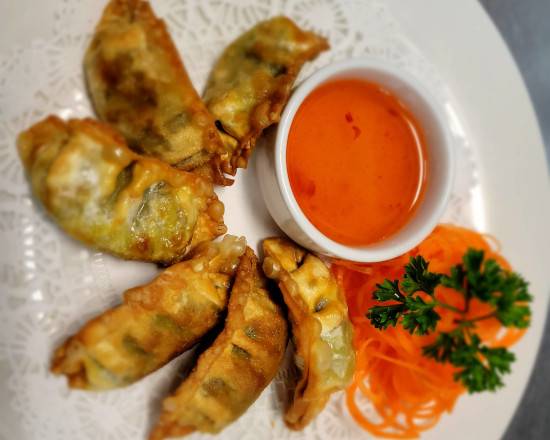 Order Vegetable Pot Sticker food online from Mali Thai Cuisine store, Ashburn on bringmethat.com