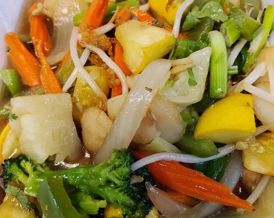 Order Pad Vegetable Luamit food online from Lan Xang store, Fort Myers on bringmethat.com