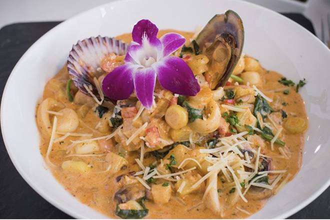 Order Pescado Primavera mix and soda food online from Dr. Limon Ceviche Bar store, Miami Lakes on bringmethat.com