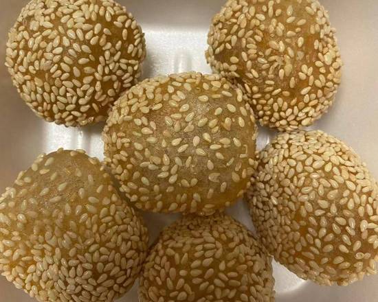Order Fried Sesame Seed Ball (8pc) food online from New Golden House store, Philadelphia on bringmethat.com
