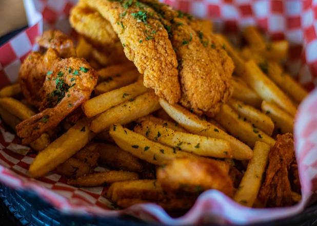 Order Fish (1 pc) and Shrimp (4 pcs) food online from Omg Seafood To Go store, Houston on bringmethat.com