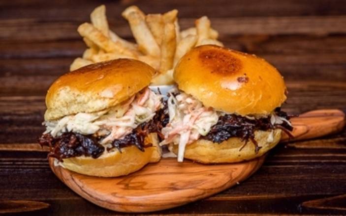Order BBQ Pulled Beef Sliders food online from Holy Schnitzel store, Aventura on bringmethat.com