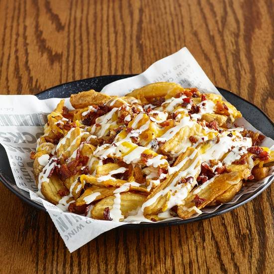 Order Steel Town Spuds food online from Wild Wing Cafe store, Greenville on bringmethat.com