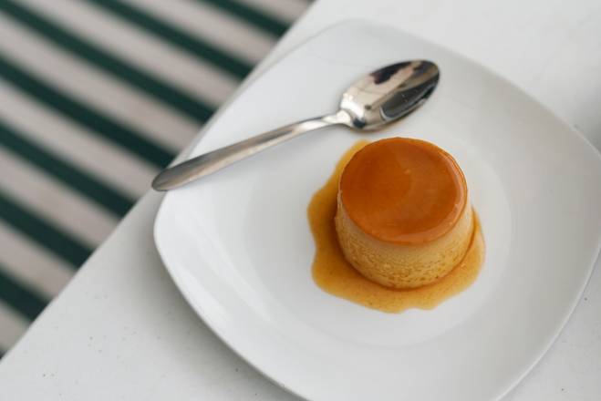 Order Flan food online from Latin Cafe 2000 store, Miami on bringmethat.com
