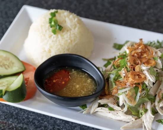 Order Cơm Gà Đi Bộ Xé Phay Không Da "Nha Trang" food online from Quan Mii Fountain Valley store, Fountain Valley on bringmethat.com