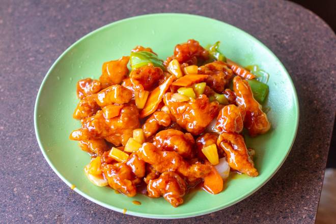 Order Sweet and Sour Chicken food online from 101 Asian Kitchen store, Los Angeles on bringmethat.com