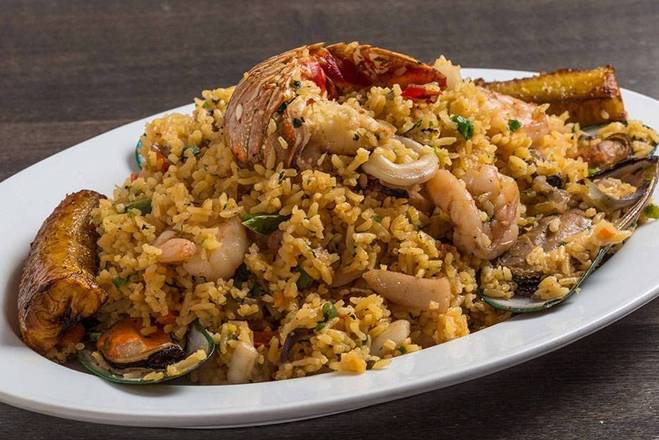Order Arroz Marinero food online from El Guayaquileno Restaurant store, Elmhurst on bringmethat.com