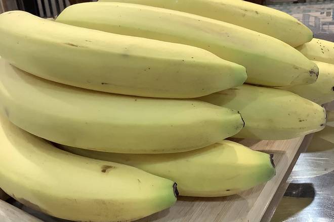 Order Banana  food online from Liberty Bagels store, Queens on bringmethat.com