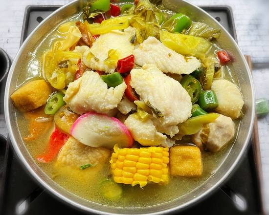 Order 巴蜀酸菜鱼锅 Five Star Fish Wok ️️ food online from Fashion Wok store, Sunnyvale on bringmethat.com