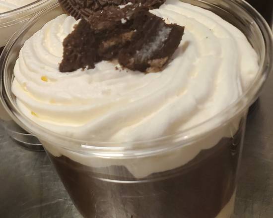 Order Chocolate Parfait Cup food online from Long Island Bagel Cafe store, Bellmore on bringmethat.com