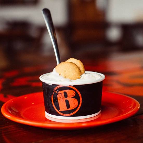 Order Banana Pudding food online from Bonos Pit Bar-B-Q & Catering store, Jacksonville on bringmethat.com