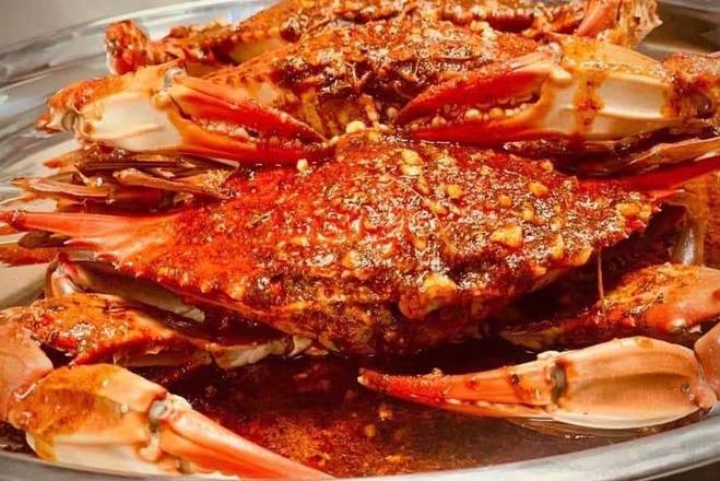 Order Blue Crab (1 lb) food online from Hungry Crab Juicy Seafood store, Largo on bringmethat.com