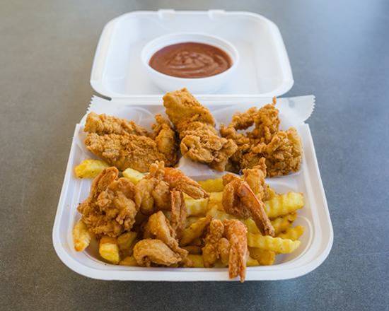 Order 5 Shrimp and 5 Pieces of Tender food online from Tunis Seafood Wings & Subs store, Jacksonville on bringmethat.com