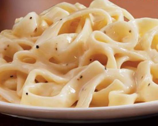 Order Stouffer's Fettuccini Alfredo Frozen Meal 11.5 oz. food online from Trumbull Super Stop store, Trumbull on bringmethat.com
