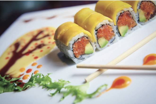 Order 25. Mango Roll food online from Sake House - Amberly Dr. store, Tampa on bringmethat.com