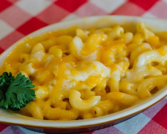 Order Macaroni & Cheese food online from Dinah's Fried Chicken store, Glendale on bringmethat.com