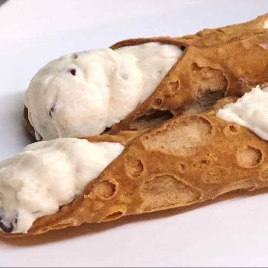 Order Cannoli food online from Nypd store, Ann Arbor on bringmethat.com