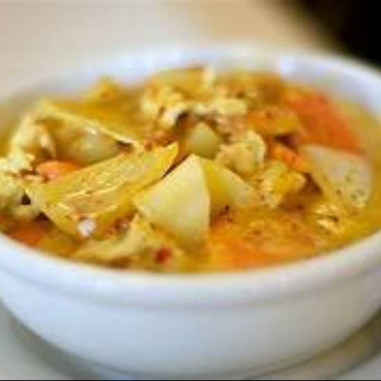 Order YELLOW CURRY food online from Pho Sho Fusion House store, Porterville on bringmethat.com
